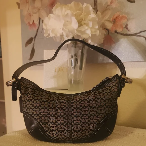 Coach Black and Gray Patterned Shoulder Bag - Picture 7 of 7